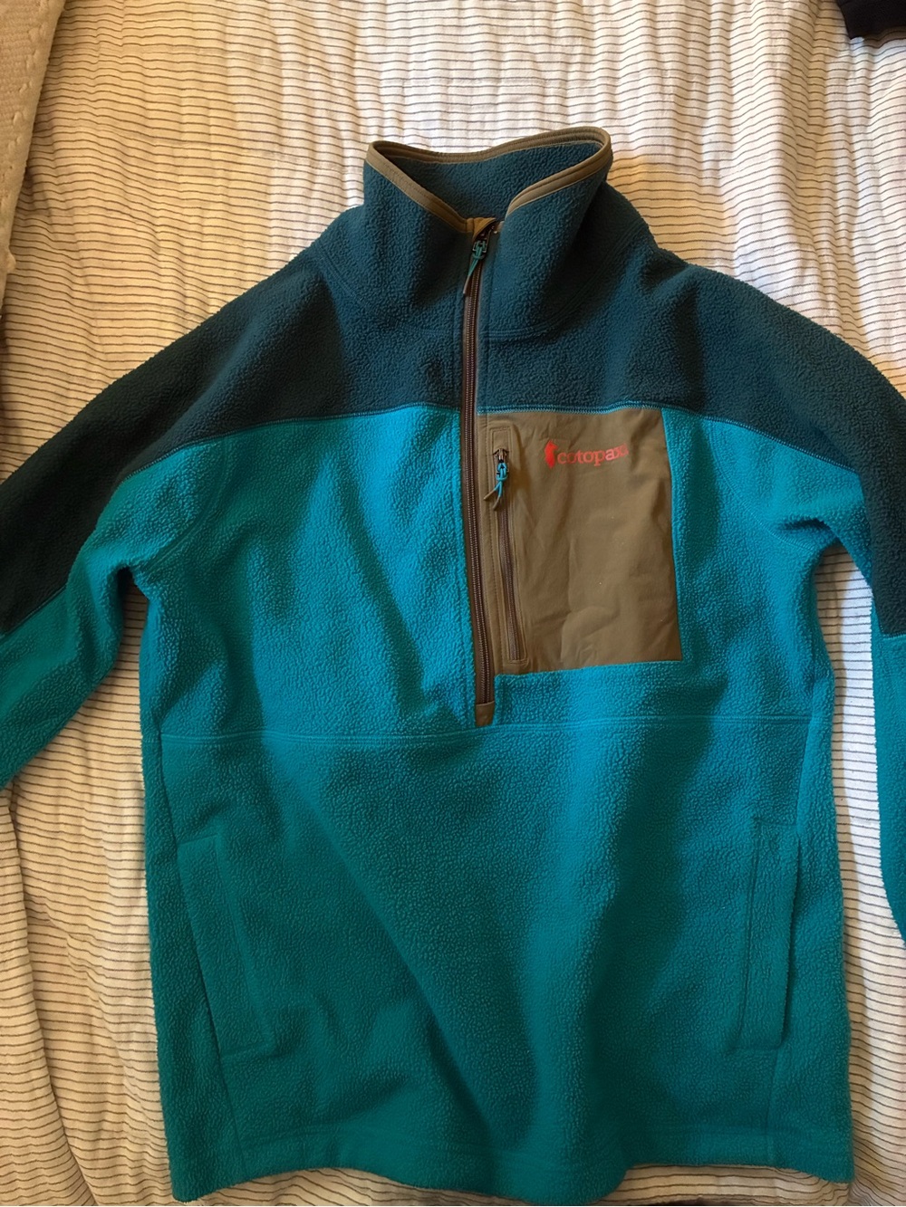 cotopaxi Teal and Dark Teal Fleece Pullover with Olive Chest Pocket